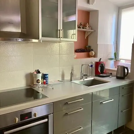 Charming 2-room Flat Near Paris Nogent-sur-Seine