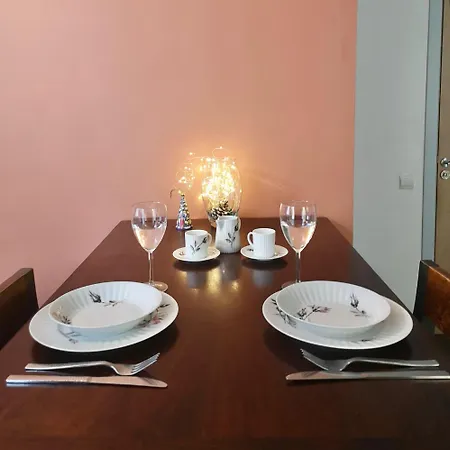 Apartment Charming 2-room Flat Near Paris